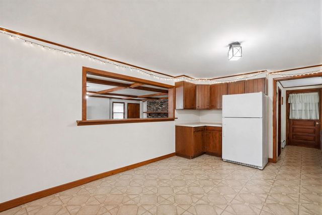 90 Glenview, Upton, MA 01568