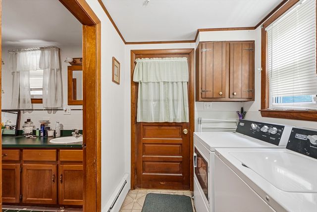 90 Glenview, Upton, MA 01568
