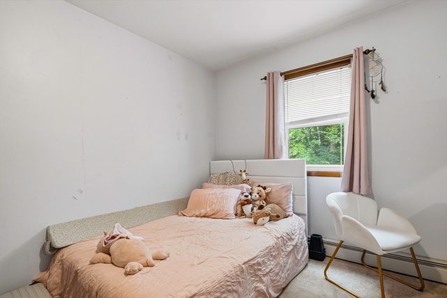 90 Glenview, Upton, MA 01568