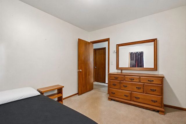 90 Glenview, Upton, MA 01568