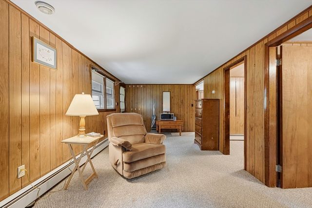 90 Glenview, Upton, MA 01568