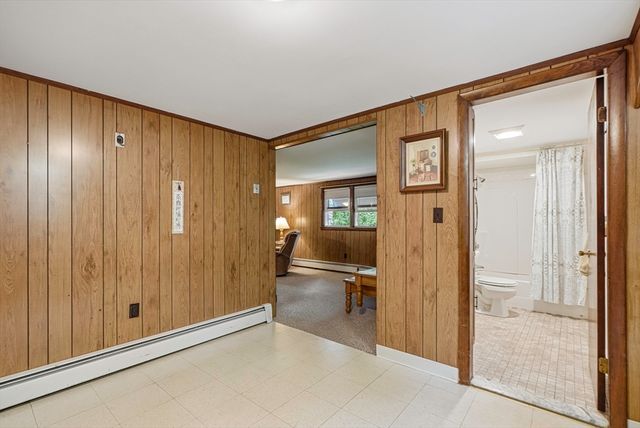 90 Glenview, Upton, MA 01568