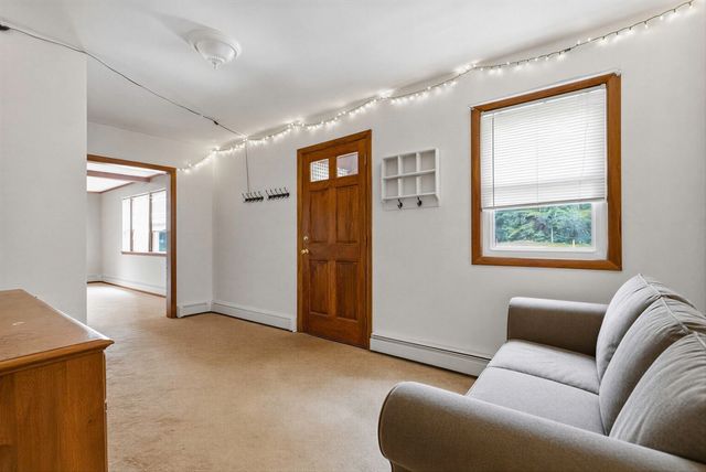 90 Glenview, Upton, MA 01568