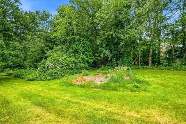 90 Glenview, Upton, MA 01568