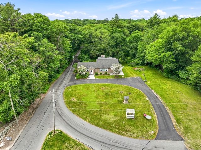 90 Glenview, Upton, MA 01568
