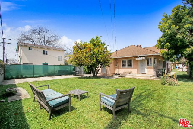 1246 W 48th Street, Los Angeles, CA 90037