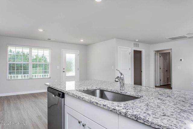 11826 International Drive, Middlesex, NC 27557