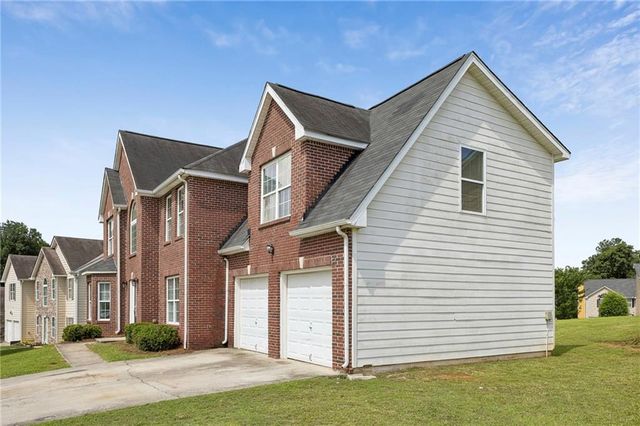4951 Estonian Drive, Fairburn, GA 30213
