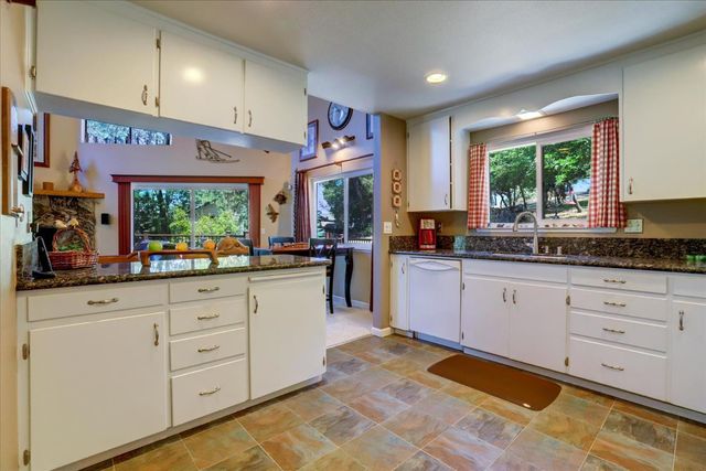 12922 Lakeshore, Auburn, CA 95602