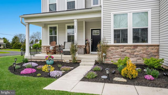 1000 MARIWILL DR, Quakertown, PA 18951
