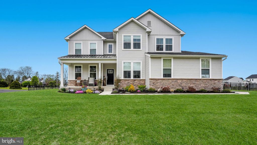 1000 MARIWILL DR, Quakertown, PA 18951