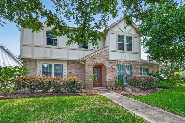 16217 Lakeview Drive, Jersey Village, TX 77040