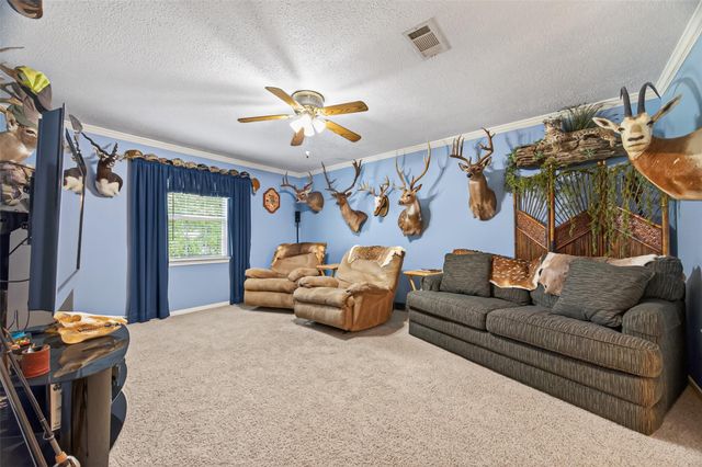 16217 Lakeview Drive, Jersey Village, TX 77040