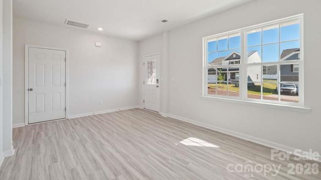 3845 Maxwell Henry Lane NW, Conover, NC 28613