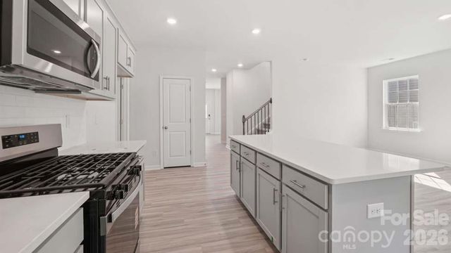 3845 Maxwell Henry Lane NW, Conover, NC 28613