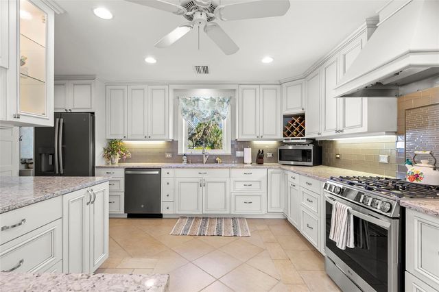 101 SHORE DRIVE, Dunedin, FL 34698