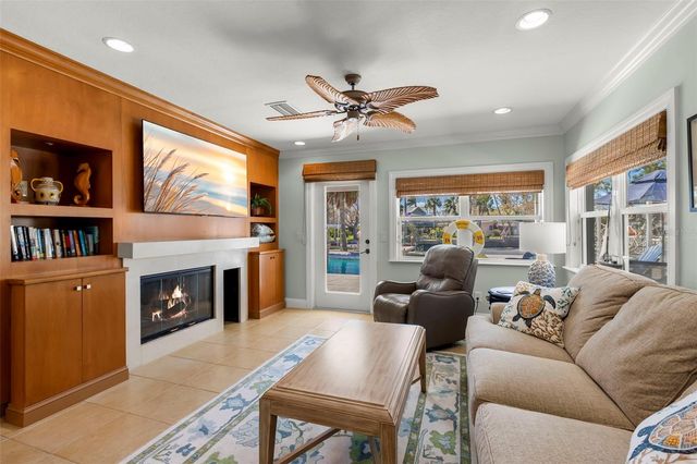 101 SHORE DRIVE, Dunedin, FL 34698