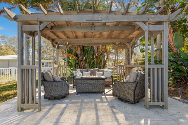 101 SHORE DRIVE, Dunedin, FL 34698