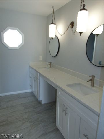 82 Johnnycake DR, Naples, FL 34110