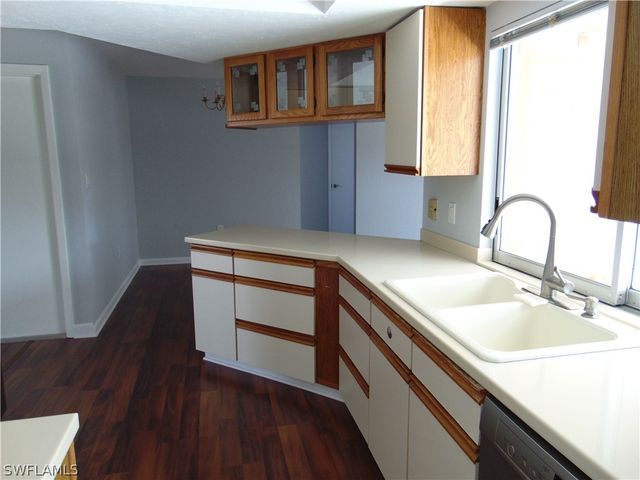 82 Johnnycake DR, Naples, FL 34110