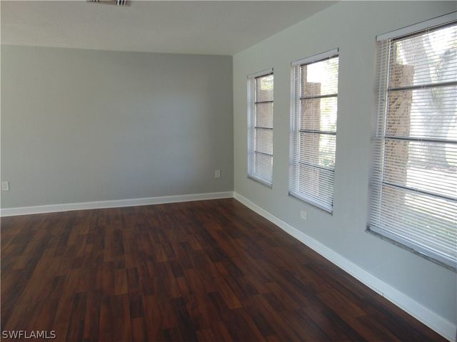 82 Johnnycake DR, Naples, FL 34110