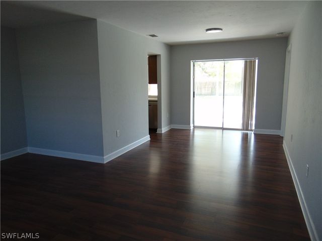 82 Johnnycake DR, Naples, FL 34110