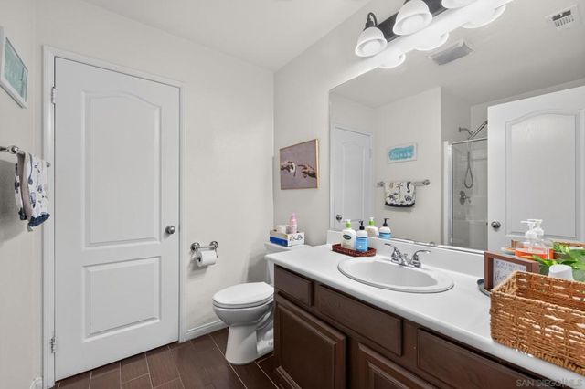 21516 Coral Rock Lane, Wildomar, CA 92595