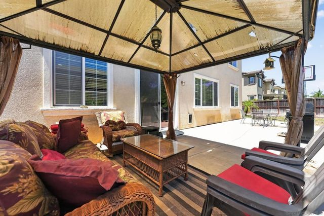 21516 Coral Rock Lane, Wildomar, CA 92595