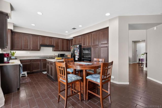 21516 Coral Rock Lane, Wildomar, CA 92595