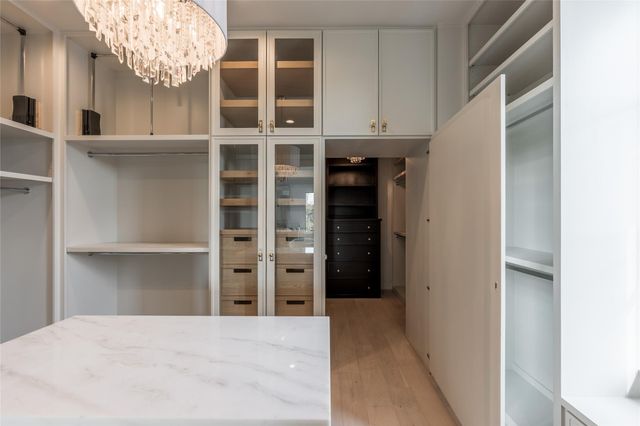 4923 Mimosa Street, Bellaire, TX 77401