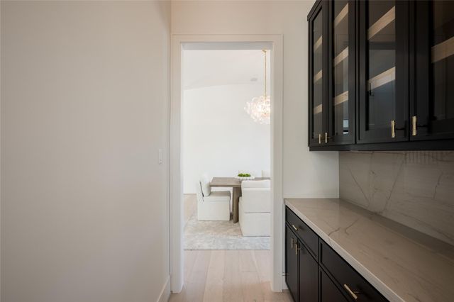 4923 Mimosa Street, Bellaire, TX 77401