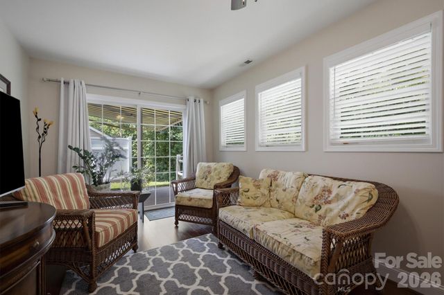 122 Lady Slipper Lane SW, Valdese, NC 28690
