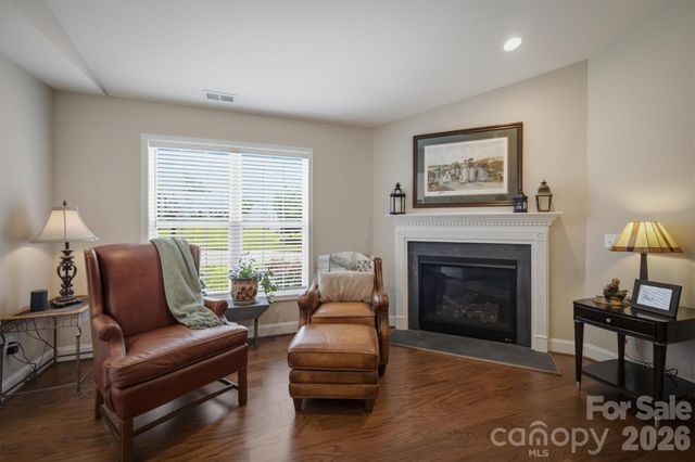 122 Lady Slipper Lane SW, Valdese, NC 28690