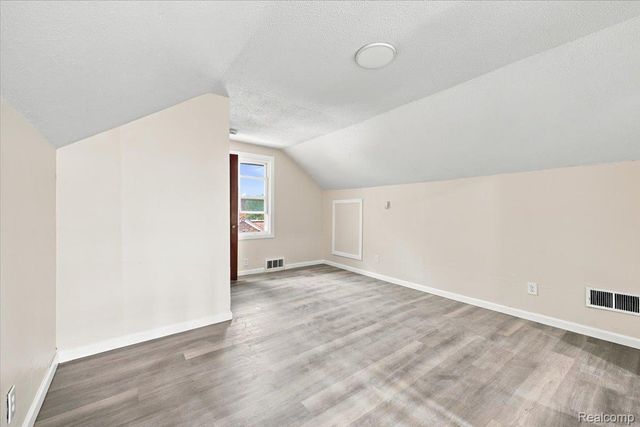 5053 Hereford Street, Detroit, MI 48224