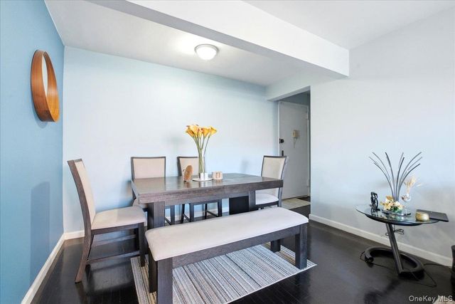 66-15 Thornton Place 4G, Rego Park, NY 11374