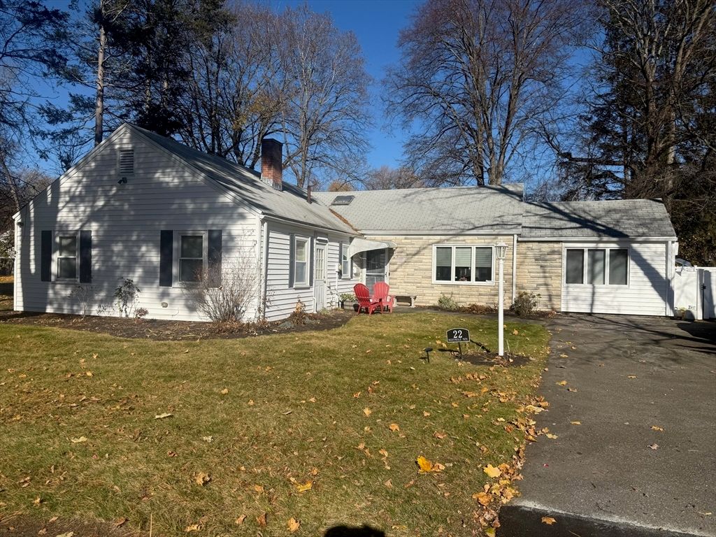 22 Nightingale Path, Newton, MA 02459