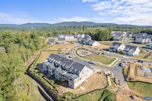 7 DECERBO TERR, Charlottesville, VA 22901