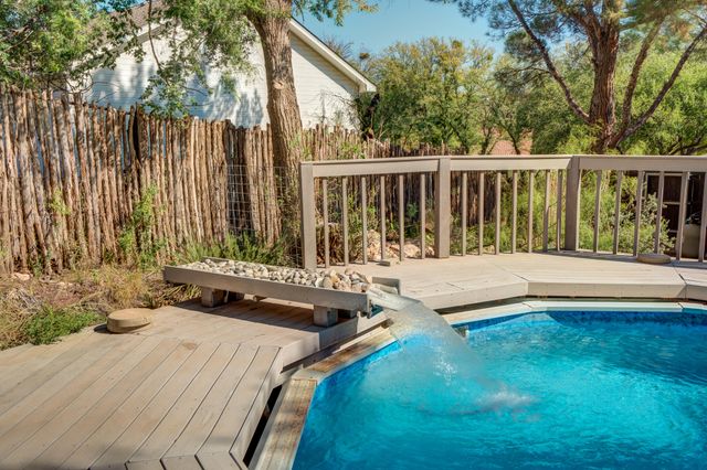 109 S Lakeshore Drive, Ransom Canyon, TX 79366