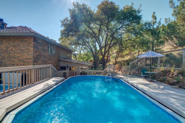 109 S Lakeshore Drive, Ransom Canyon, TX 79366