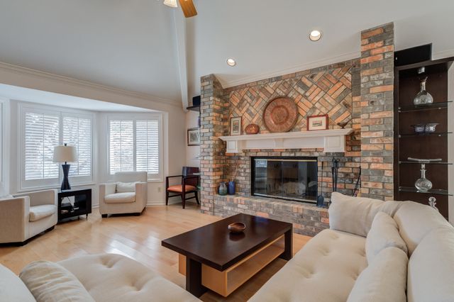 109 S Lakeshore Drive, Ransom Canyon, TX 79366