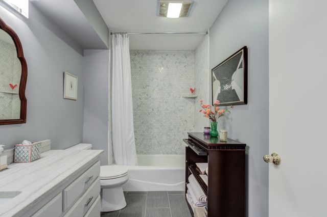 109 S Lakeshore Drive, Ransom Canyon, TX 79366