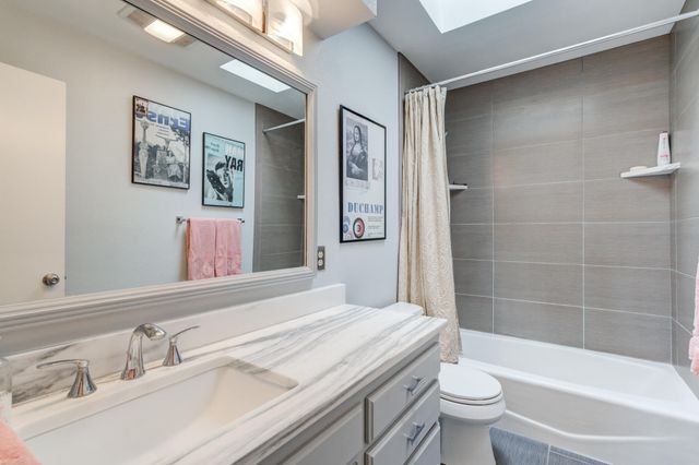 109 S Lakeshore Drive, Ransom Canyon, TX 79366