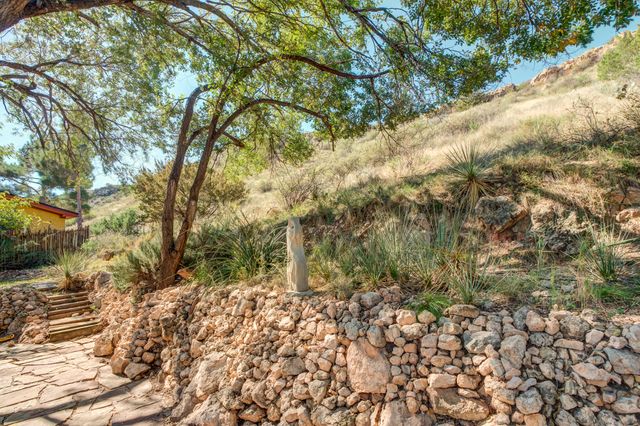 109 S Lakeshore Drive, Ransom Canyon, TX 79366