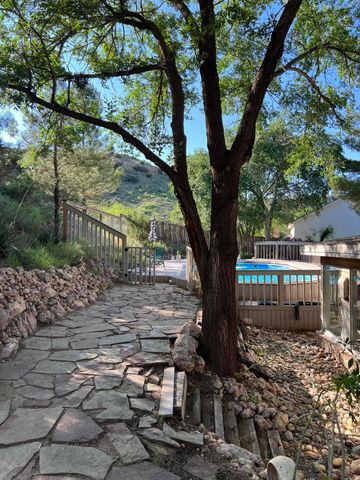 109 S Lakeshore Drive, Ransom Canyon, TX 79366