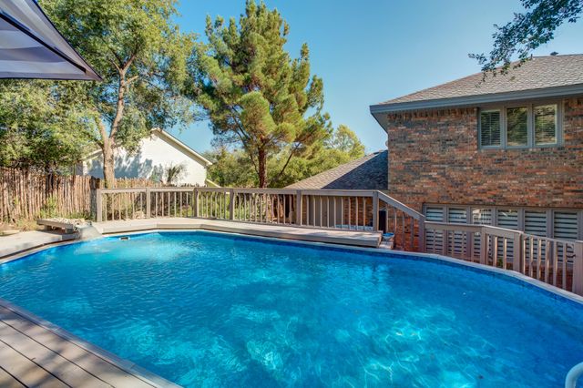 109 S Lakeshore Drive, Ransom Canyon, TX 79366