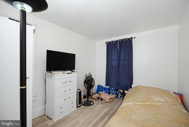 401 SUMMIT AVE, Westville, NJ 08093