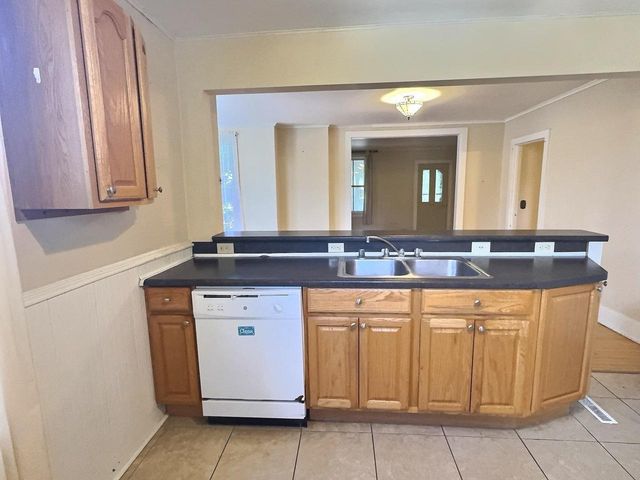 627 Prospect Avenue, Portage, WI 53901