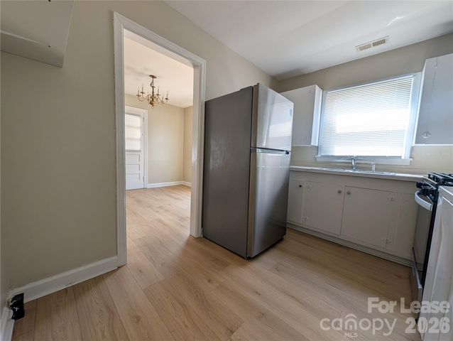 831 S Dalton Street, Gastonia, NC 28052