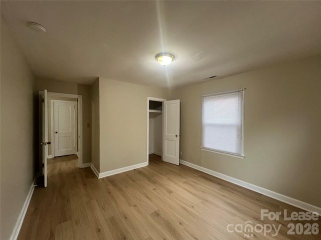 831 S Dalton Street, Gastonia, NC 28052