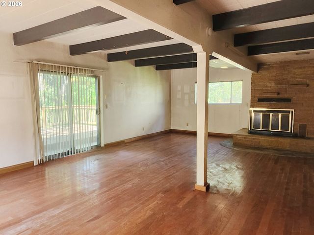 619 N MORTON St, Newberg, OR 97132